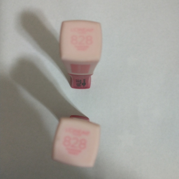 New 2 L'Oreal Infallible Pro Matte Lipstick 828 - Picture 5 of 5